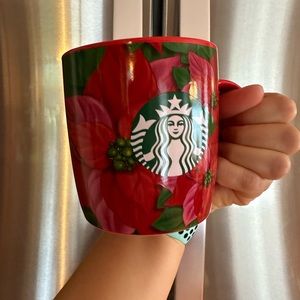 Starbucks Red Poinsettia Holiday 12 FL OZ Mug
